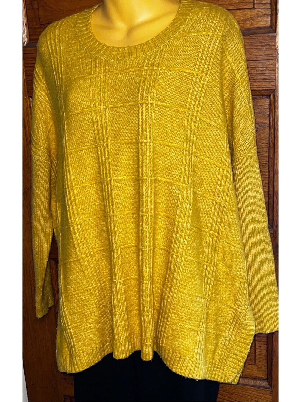 Women’s Mustard Yellow Textured Knit Sweater